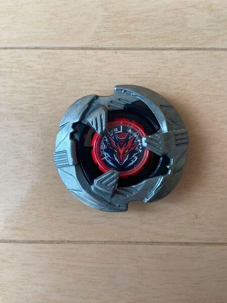 ベイブレードx シェルタードレイク ブレードのみ 美品