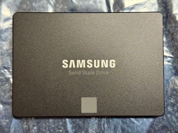 SAMSUNG SSD 850 EVO 1TB 健康状態99% 電源1048回 使用時間3733時間 MZ-75E1T0