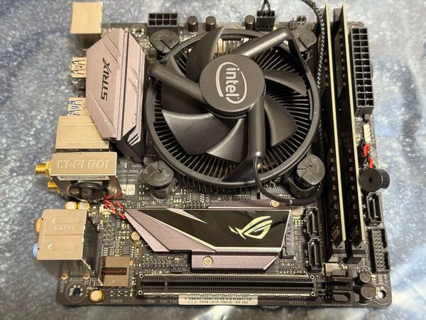 ASUS ROG STRIX B250I GAMING i7-6700 32GB IOパネル 社外アンテナ