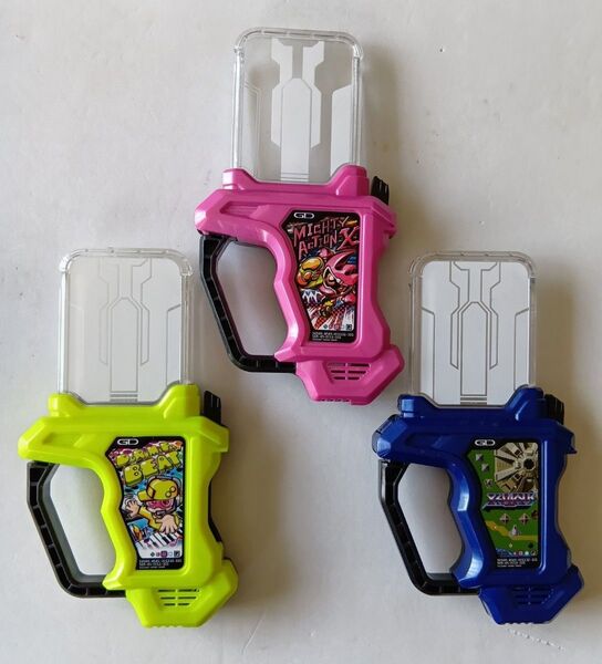 仮面ライダーエグゼイド DXマイティアクションX .DXドレミファビート.DXゼビウスガシェット3点セット新品電池付