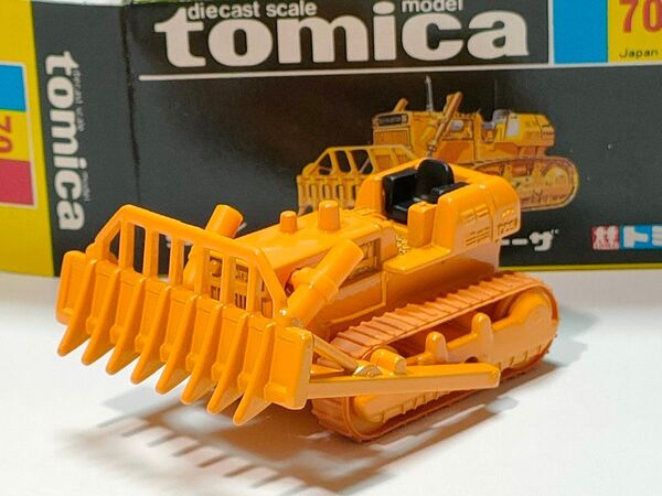 黒箱トミカ 70 小松レーキドーザ 美品 日本製 デッドストック