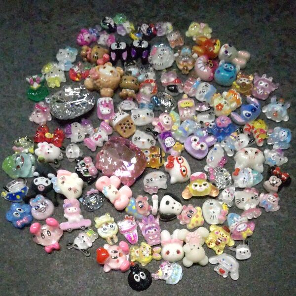 【62】ネイルパーツ プラパーツ キャラクター デコパーツ ハンドメイド y2k レジン 平成女児 在庫処分 セール 約100個