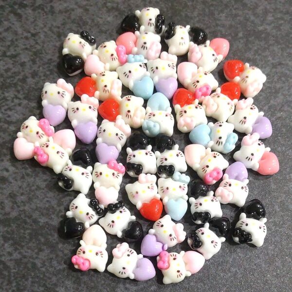 【92】ネイルパーツ プラパーツ キャラクター デコパーツ ハンドメイド y2k レジン 平成女児 キティちゃん 40個