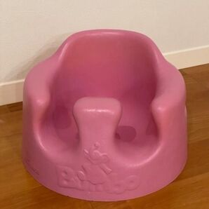 Bumbo ベビーソファ ピンク
