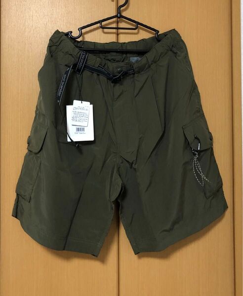 and wander Oversized Cargo Short Pants
