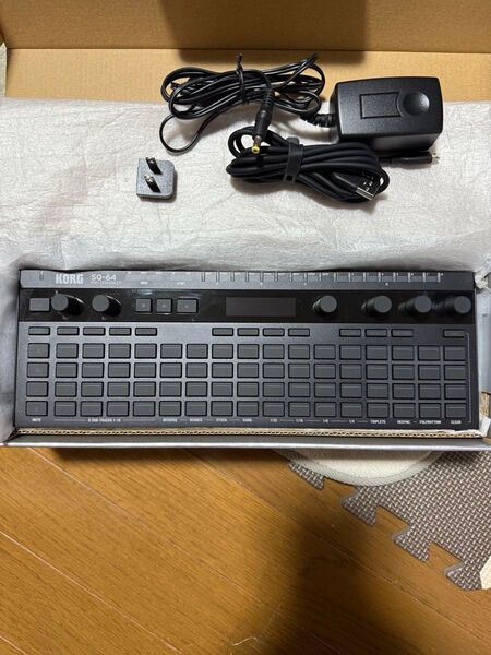 korg sq-64