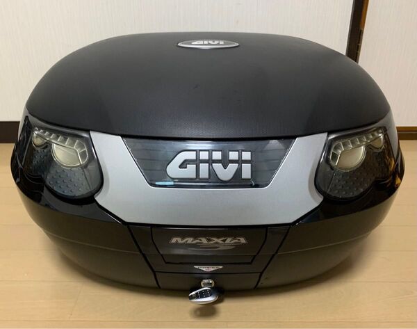 【トップケースボックス】 GIVI モノキーケース E55 MAXIA3 リアボックス 55Lタイプ ベースプレート無し