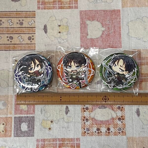 同人グッズ 缶バッジ 進撃の巨人 エレン ミカサ リヴァイ