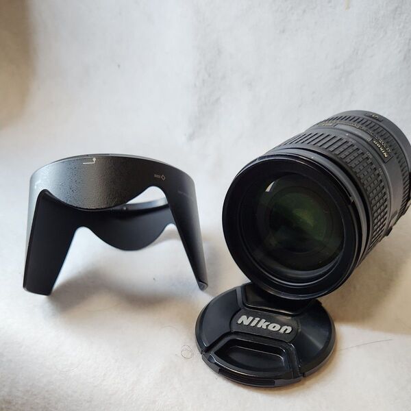 Nikon AF-S NIKKOR 28-300mm F3.5-5.6G ED VR