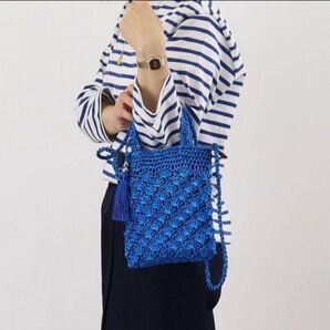 クーコ COOCOメタリック柄編みミニショルダーバッグ ブルー