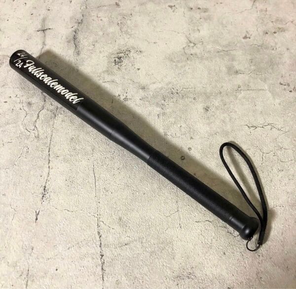 【24/24 Full Scale Mode】 BAT Type LED Flashlight【BLACK】