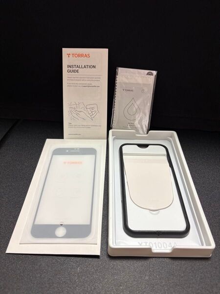 TORRAS iPhone 7 8 SE2 SE3 ガラスフィルム 新品未使用品 保護フィルム