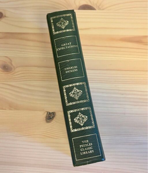 洋書 ディスプレイ向け Charles Dickens
