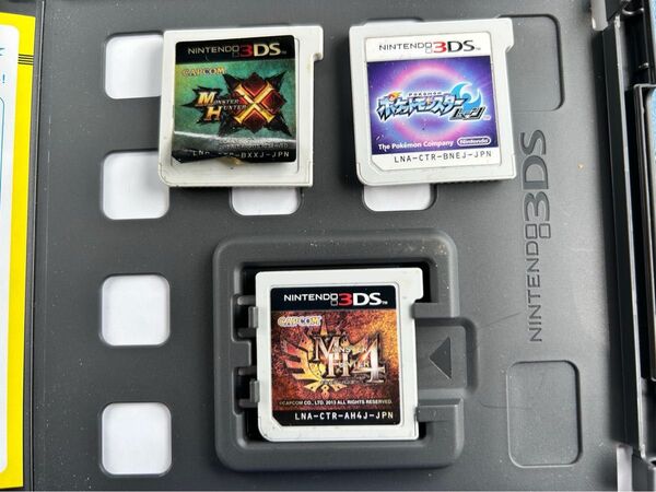 3DS ソフト モンスターハンタークロス 4 ポケットモンスタームーン まとめ売り