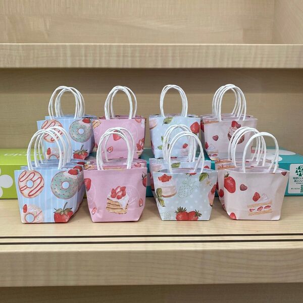 ミニ紙袋 ハンドメイド いちごスイーツ デザインペーパー