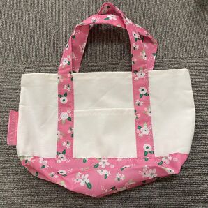 ロクシタン ANA 限定バッグ