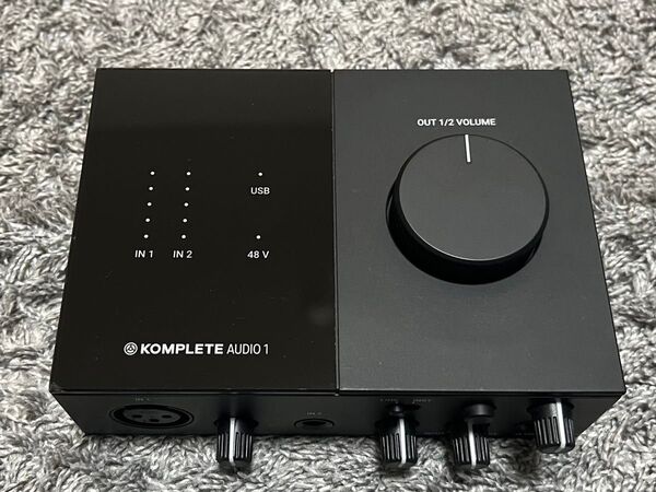 NATIVE INSTRUMENTS KOMPLETE AUDIO 1 オーディオインターフェース 純正USBケーブル付き