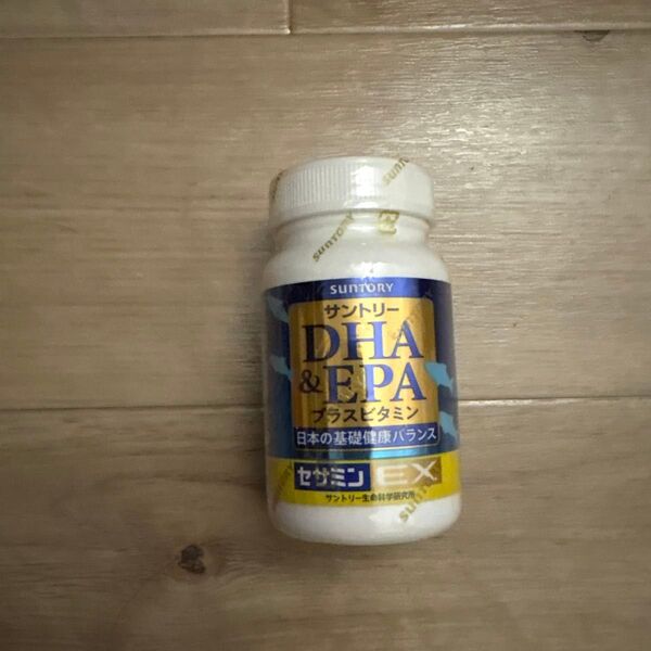 本日発送 サントリー DHA & EPA セサミンEX 120粒 新品未開封