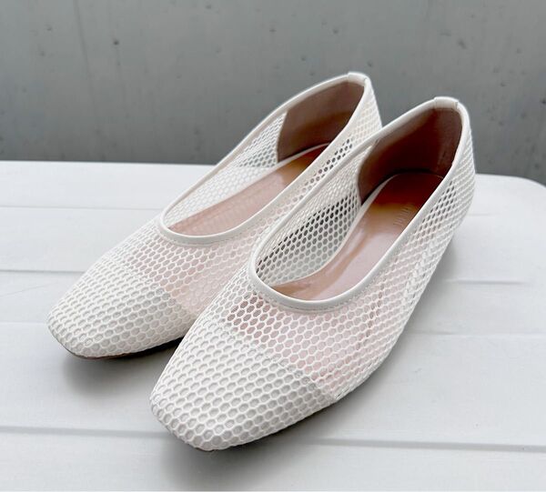 SIMPLISITE メッシュ スクエアトゥパンプス 白 23.5cm