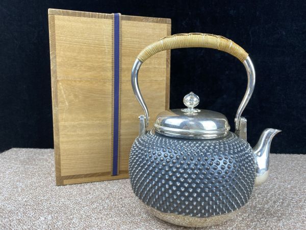 入荷通知 アプリ おすすめ Yahoo!オークション (金属工芸)の落札相場 純銀」(銀製) -「銀瓶 その他