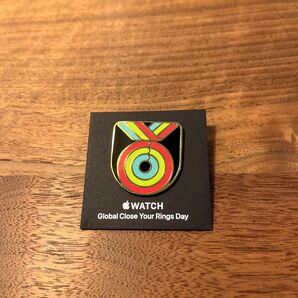 【未使用】Apple Watch 発売10周年記念 限定バッジ