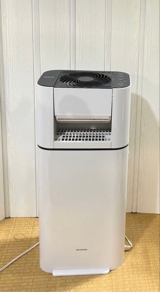 IRIS OHYAMAサーキュレーター衣類乾燥除湿機 IJD-150-W