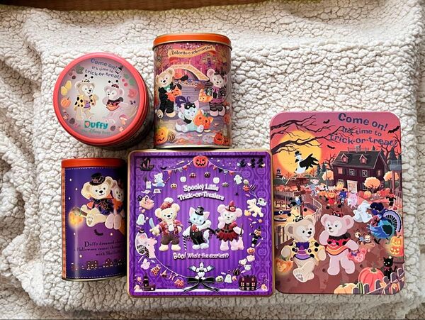 ダッフィー 空き缶② ハロウィン