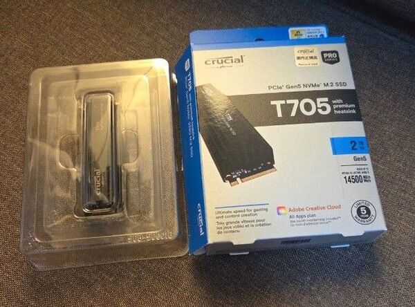 【ジャンク品】Crucial T705 2TB NVMe SSD M.2 ヒートシンク付