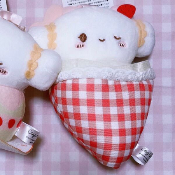 【24h以内発送可】こぎみゅん アベイル バースデー バースデイ 誕生日 ぬいぐるみ マスコットキーホルダー サンリオ クレープ