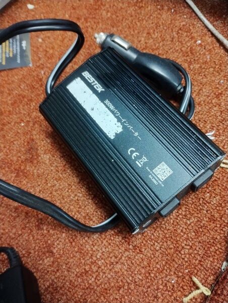 BESTEK 300wインバーター