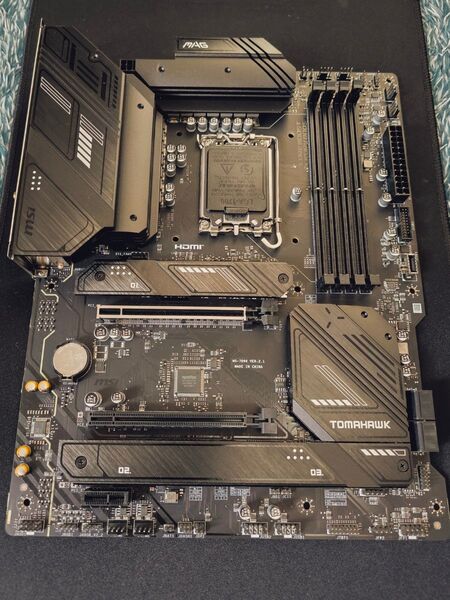 MSI MAG B760 TOMAHAWK WIFI