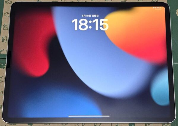 【中古】iPad Pro 12.9(第5世代) 512GB SIMフリー MHR93J/A