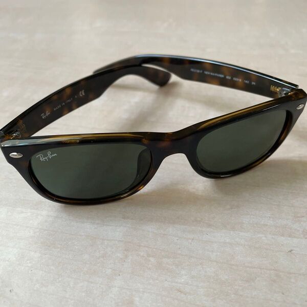 値下げ レイバン Ray-Ban ニューウェイファーラー NEW WAYFARER RB 2132-F
