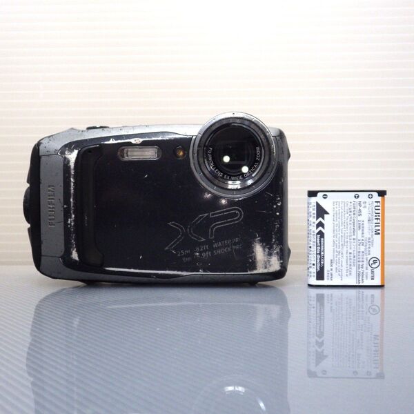 FUJIFILM FinePix XP140 防水デジタルカメラ①
