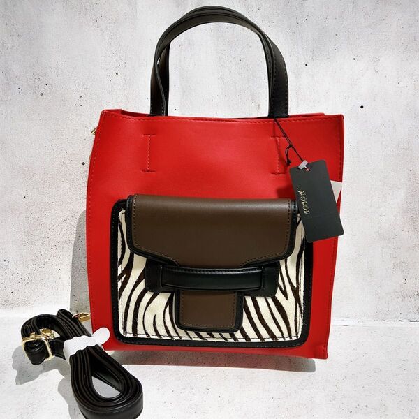 【新品】ゼブラ柄×赤 レザー調2wayショルダーバッグ Je RePit 韓国