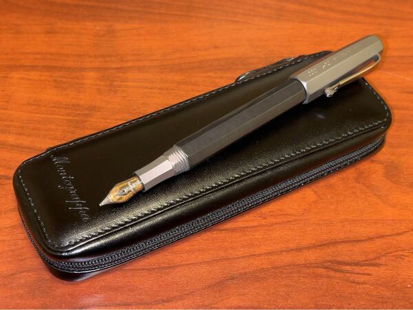 Montegrappa techn@02 万年筆 18K 750 1000本限定品