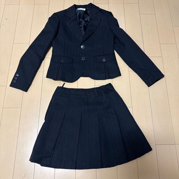 美品 aprire 150 女の子 キッズフォーマル 卒服 ブラック ストライプ 制服 女子 ブレザー 黒 スカート
