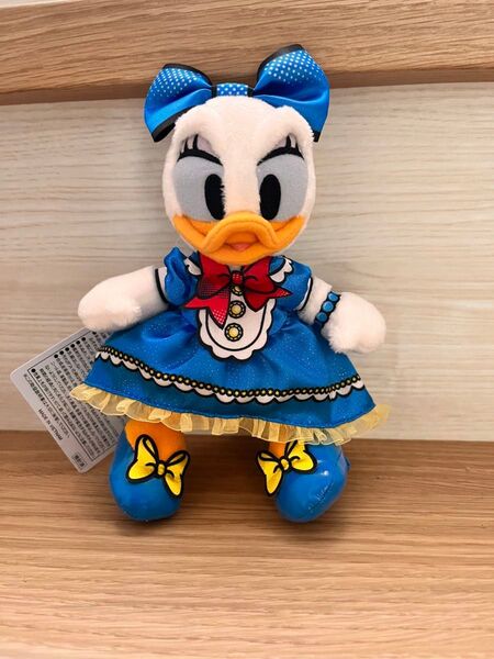 ディズニー パルパルーザ ドナパル ぬいぐるみバッジ デイジー