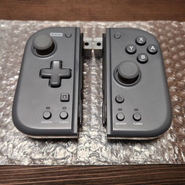 グリップコントローラー Fit アタッチメントセット for Nintendo Switch チャコールグレー NSW-426