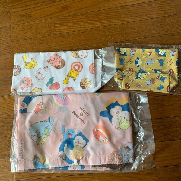 ミスド福袋からポケモンのエコバッグとポーチとハンドタオルです