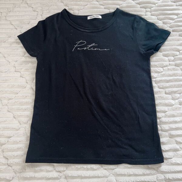 しまむら トップス ロゴTシャツ 黒