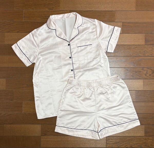GU ルームウェア サテンパジャマ 半袖 ショートパンツ 上下セット パステルピンク M
