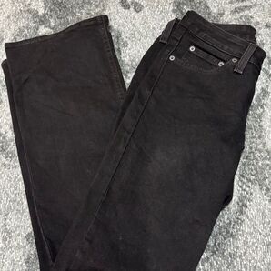 Levi's デニムパンツ