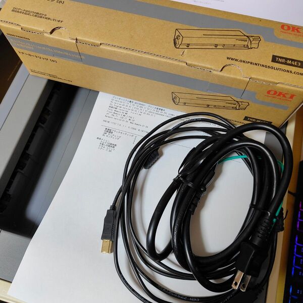 モノクロレーザープリンターと新品トナー小のセット OKI B411dn 沖電気 ページプリンター COREFIDO