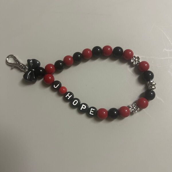 ハンドメイド キーホルダー j-hope BTS