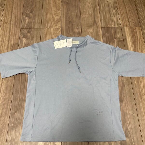 新品タグ付き☆ブルー Tシャツ NIDO
