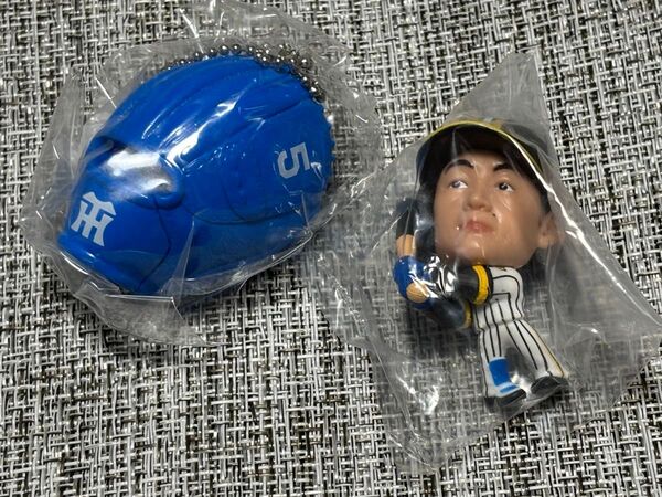 【背番号5番・近本光司】 阪神タイガース 虎1フィギュア・グローブコレクション