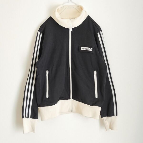 adidas トラックジャケット ブラック/ホワイト