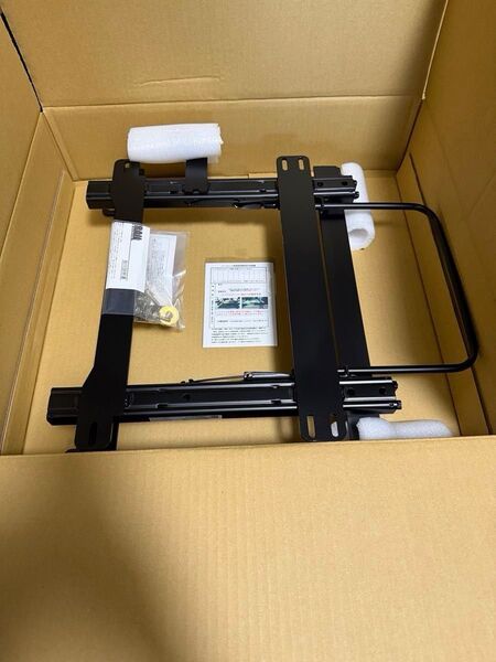 カワイ製作所 レカロセミバケ FD系シビック用シートレール