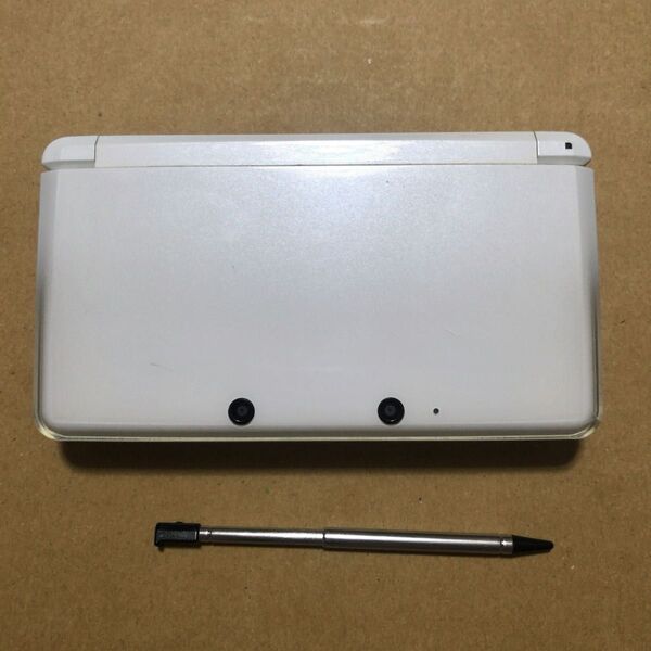 ニンテンドー 3DS ホワイト 本体